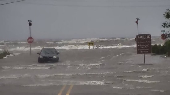 Ida Kasırgası ABD'nin Güney Kıyılarında: Bin 500'Den Fazla Kişi Tahliye Edildi