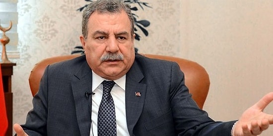 Emin Çölaşan Muammer Güler'e Sordu: 'Halkbank'ta Parası Çalınan MG Sen misin?'