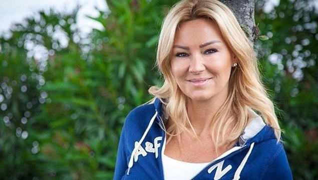 1. Pınar Altuğ