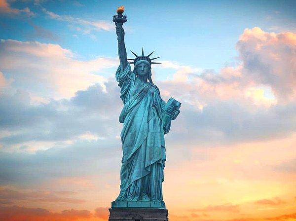 7. Özgürlük Anıtı - New York