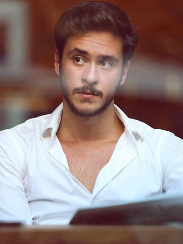 Anıl Altan, Kocaeli Üniversitesi'nde Jeofizik bölümünde okudu ve bu bölümden mezun oldu.