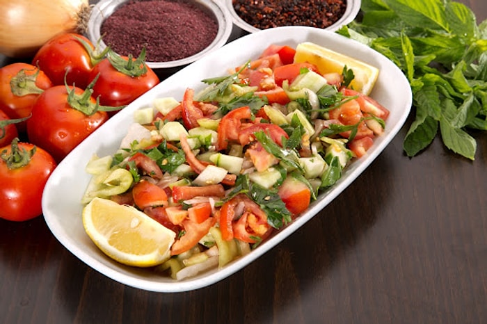 Çoban Salata Nasıl Yapılır? İşte Tadına Doyamayacağınız Çoban Salata Tarifi