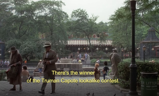2. Woody Allen'ın yönettiği 1977 yapımı 'Annie Hall' filminde, yazar Truman Capote'a benzeyen insanlar yarışmasında birinci olan kişi gerçekten Truman Capote!