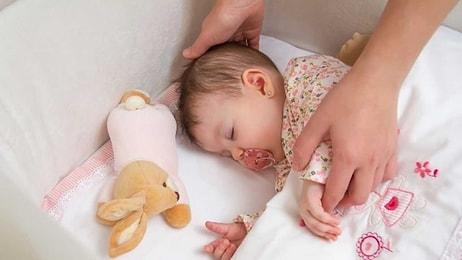 Bebeklerde Uyku Düzeni Ne Zaman Başlar?