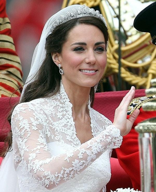 3. Kate Middleton'ın küpeleri