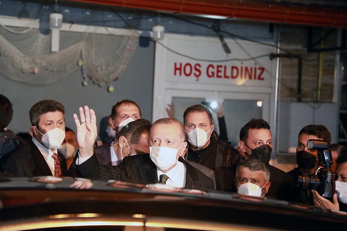 Cumhurbaşkanı Erdoğan'ın Konvoyuna Memleketi Rize'de Protesto