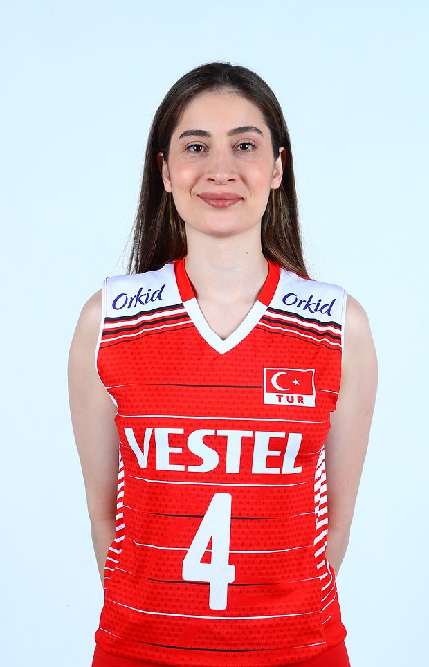 Tuğba Şenoğlu