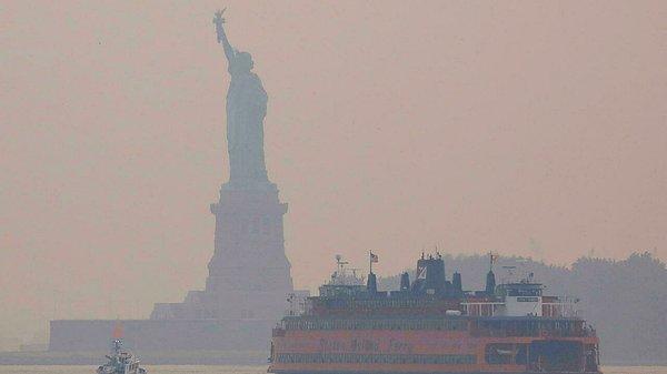 9. New York'ta son yıllardaki en yoğun hava kirliliği ölçüldü.