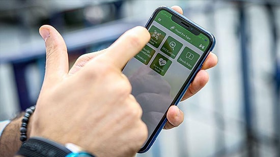 İstanbul'da Sahte Aşı Kartı Operasyonu: 3 Hemşire Tutuklandı