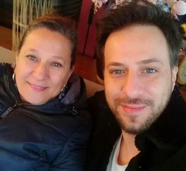 15. 'Fatmagül'ün Suçu Ne?' dizisinde Erdoğan karakterini yakışıklı oyuncu Kaan Taşaner, Halide karakterini ise annesi Sacide Taşaner canlandırdı.
