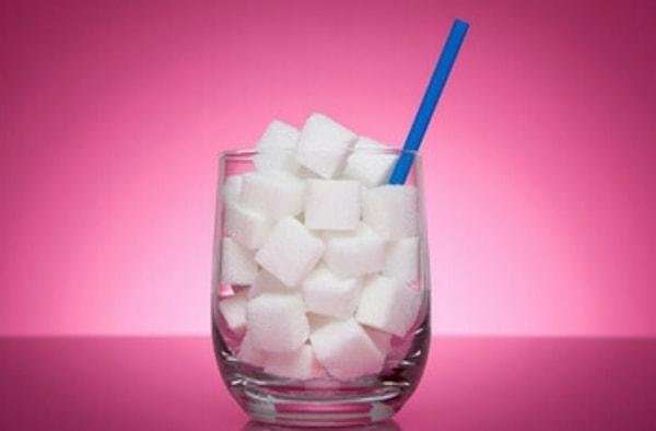8. Şekerden ve şekerli içeceklerden uzak durun.