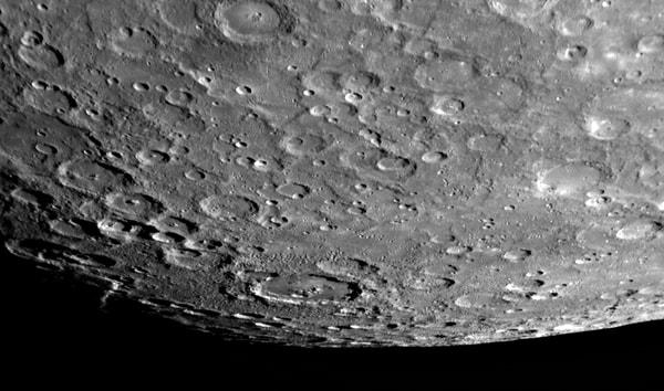 Merkür’ün güney kutbu ilk olarak 21 Eylül 1974’te fotoğraflandı.