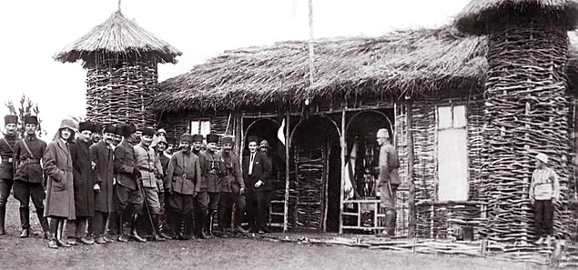 Başarılarının üzerine 1. Dünya Savaşı sırasında Kafkasya Cephesi’nde Dersim'de görev almış.