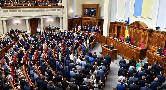 Meclisten geçti, Devlet Başkanı Volosymyr Zelensky’nin imzası ile yürürlüğe girecek!