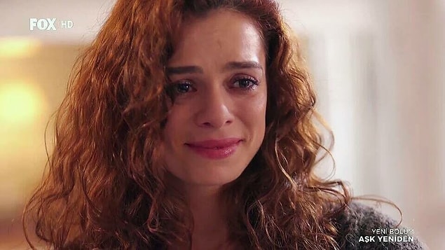 2015 yılına geldiğimizde kendisini ‘Aşk Yeniden’deki 'Zeynep' karakteriyle görmüştük. Bu dizi de epeyce ses getirmişti hatırlarsanız.