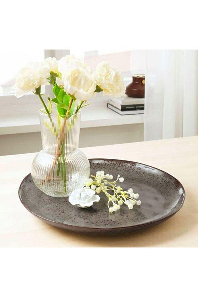 13. Ikea dekoratif tabağın çapı 34 cm... Gıdayla teması uygun olduğundan servis tabağı olarak da kullanılabilir.