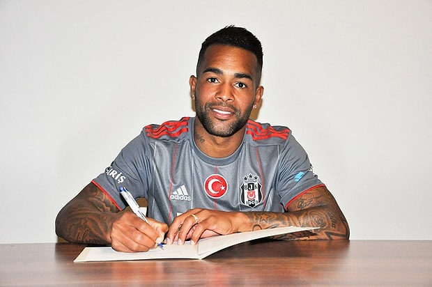 Alex Teixeira