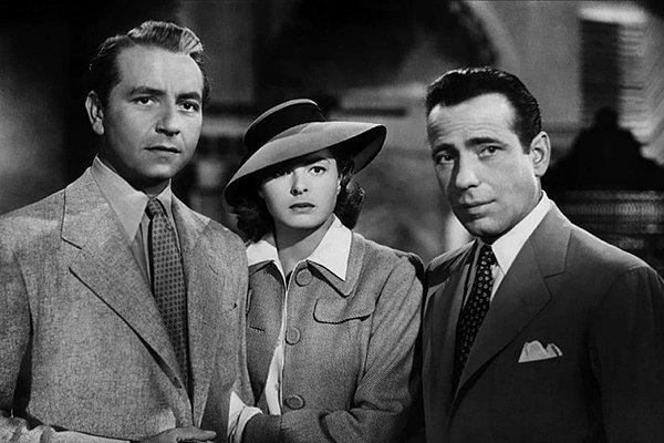 2. Casablanca (1942) IMDb: 8.5