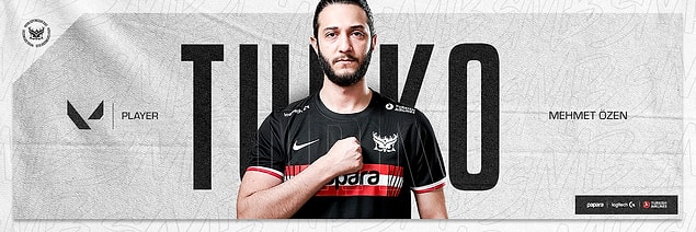 SuperMassive Blaze takımının oyuncusu Mehmet ''Turko'' Özen soruları yanıtladı.