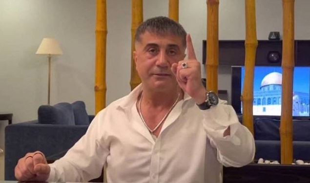 Ülke gündemindeki önemli isimler arasında yer alan Sedat Peker'in açıklamalarıyla büyük şoklar yaşadık ve yaşamaya devam ediyoruz.