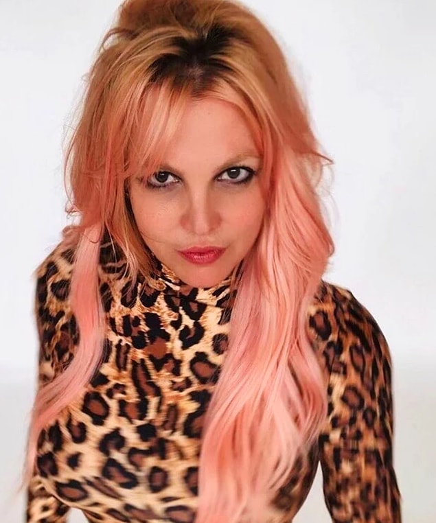 3. Britney Spears'ın yaptığı çıplak paylaşımlar ortalığı yangın yerine çevirdi!