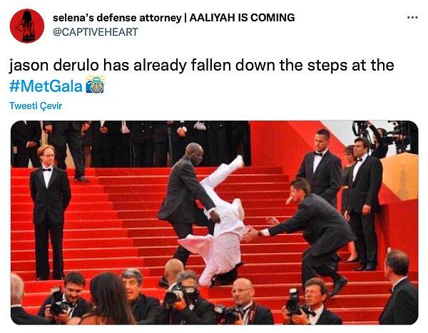 3. "Jeson Derulo merdivenlerden yuvarlandı bile."