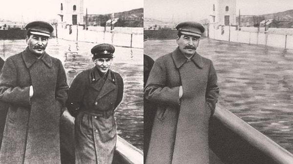 10. Bu fotoğraf yalnızca içerisinde Stalin’in olmasıyla değer kazanmıyor. Aynı zamanda da tarihin ilk photoshop örneklerinden de bir tanesi. 1937 yılında çekilen ilk fotoğrafta Stalin ve gizli polis memuru Yezhov var. 1939 yılında Yezhov tutuklanınca, Sovyet hükumeti Yezhov’un yer aldığı tüm belgeleri silmeye başlamış.