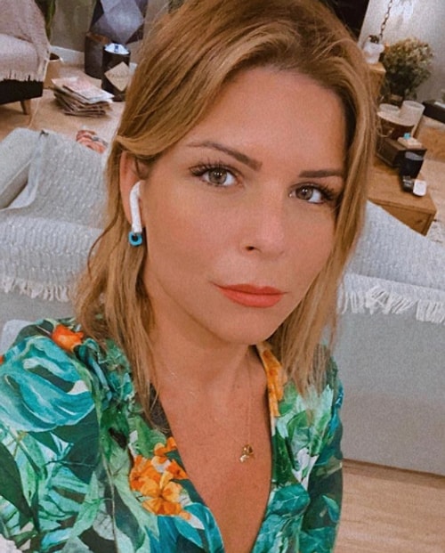 Fakat bu seferki mevzusu başka! Instagram'dan taciz mesajları alan ünlü oyuncu, takipçisinin attığı DM'leri tek tek ifşa etmiş.