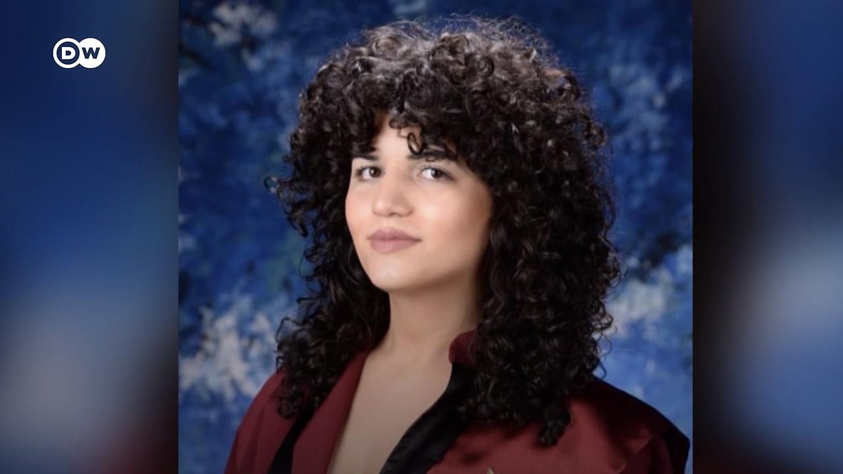 Pantyhosedagi etuk ayollarning fotosuratlari Katya Sambuka bilan porno filmlarni tomosha qiling