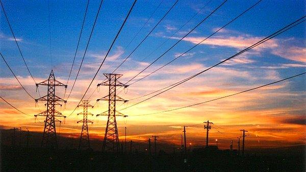 'Elektrikte yeni zamlar kaçınılmaz'