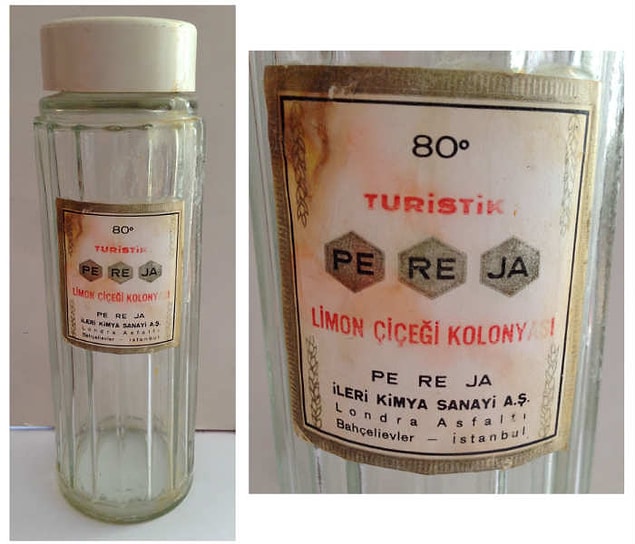 6. Misafir gelir gelmez ferahlamasını sağlamak için kenarda dökülmeyi bekleyen limon kolonyası. O zamanın kolonyaları bir başka kokuyordu.