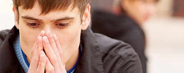 Çünkü farklı şehirlerde kazandıkları okullar için yurtta veya evde kalmaları gerekiyor. Fakat evlerin kira fiyatlarını zaten söylememize gerek yok. Malum, hepsi almış başını gidiyor.
