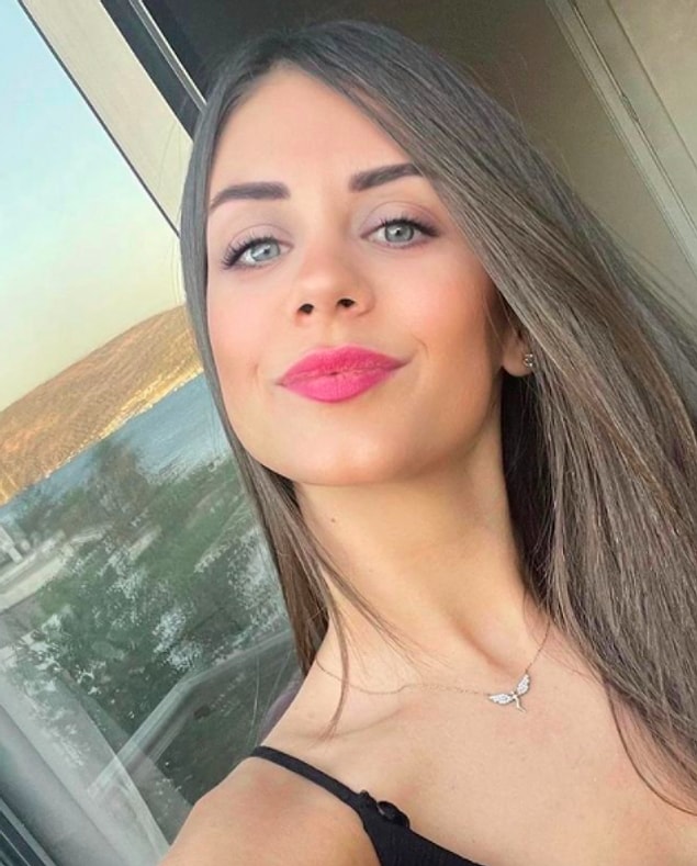 Aslında İşletme okumuş,