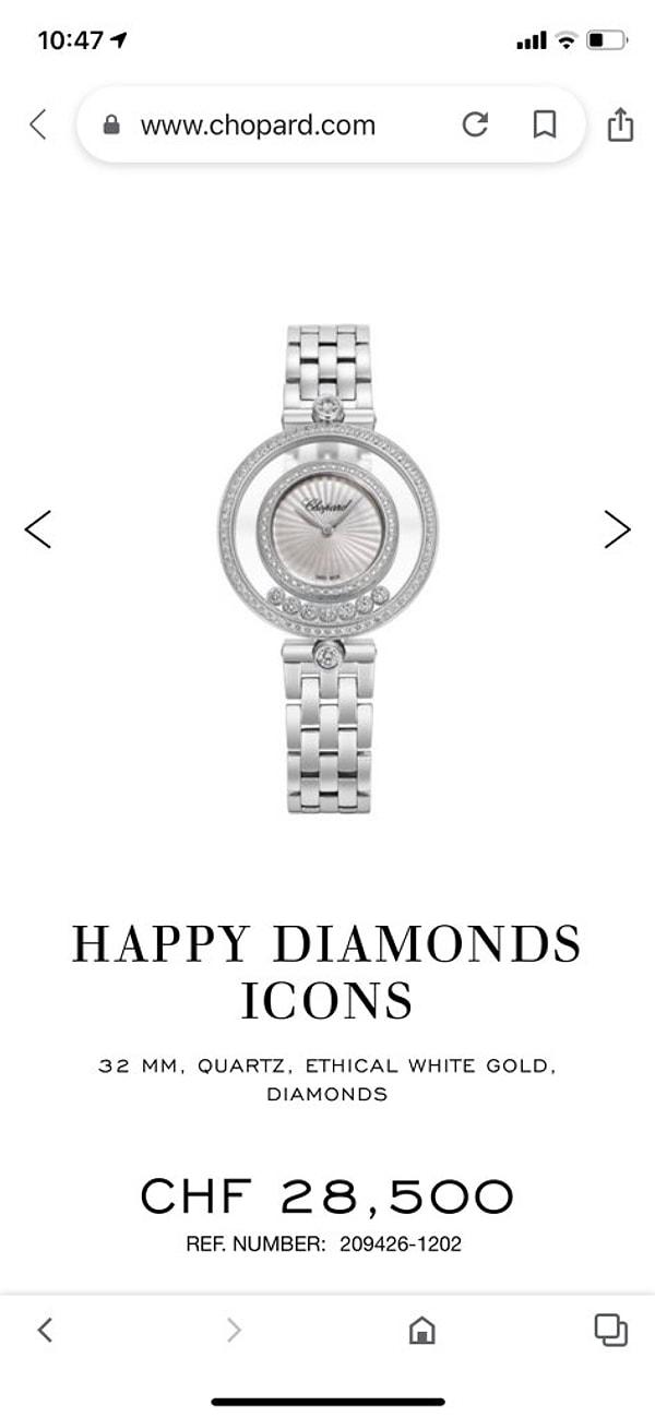 Dünyaca ünlü mücevher markası Chopard'ın "Happy Diamonds" koleksiyonundan seçilen saatin kayış kısmı 18 ayar beyaz altın.