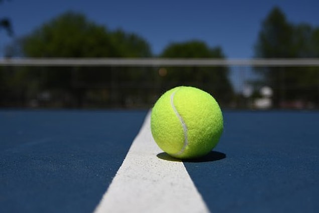 1. Tenis topu egzersizi.