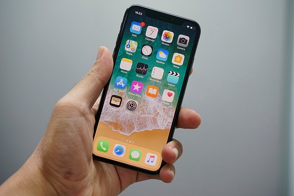 Ve Apple, geçtiğimiz 20 Eylül günü Türkiye saatiyle 20:00'da iOS 15 sürümünü kullanıma açtı! Güncellemenin boyutu ise 2.2 GB.