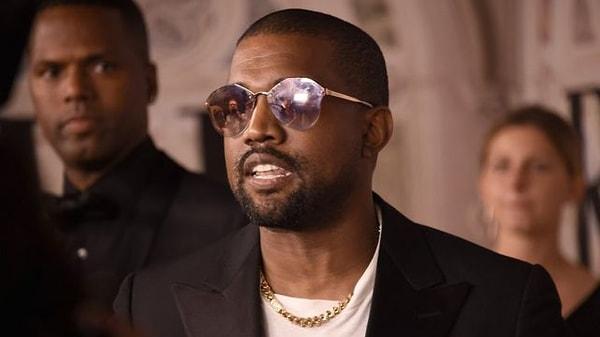 Forbes'a göre serveti 1.8 milyar dolar olan Kanye'ye yakışır bir ev olmuş sanki... Siz ne diyorsunuz? Yorumlarda buluşalım!