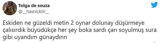 14. Bi' sabah uyanıp yalnızca potlarla dımdızlak kalmış karakteri köy meydanında görmek...