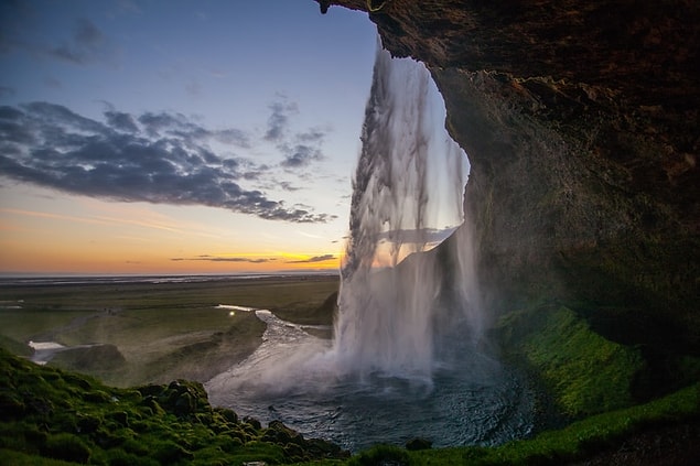 13. Seljalandsfoss Şelalesi, İzlanda