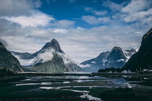 15. Milford Sound, Yeni Zelanda