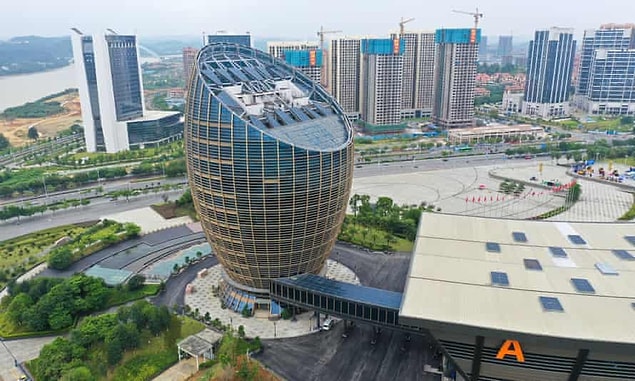9. Yumurta şeklinde ofis binası - Liuzhou / Guangxi