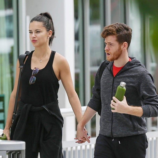 13. Yakın dönemin en büyük magazin olayı elbette Adriana Lima ve Metin Hara ilişkisi.