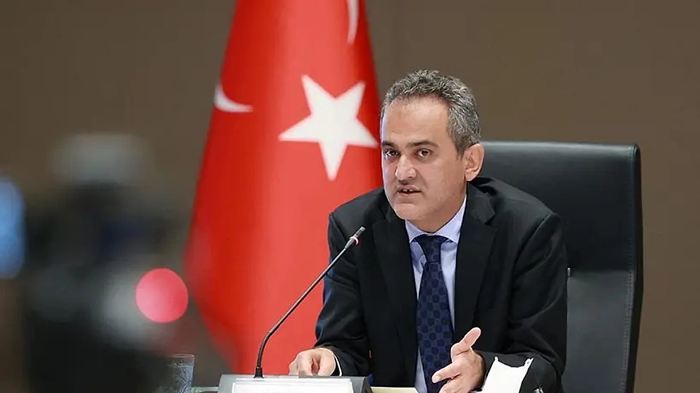 Milli Eğitim Bakanı Özer'den Dikkat Çeken Aşı Açıklaması
