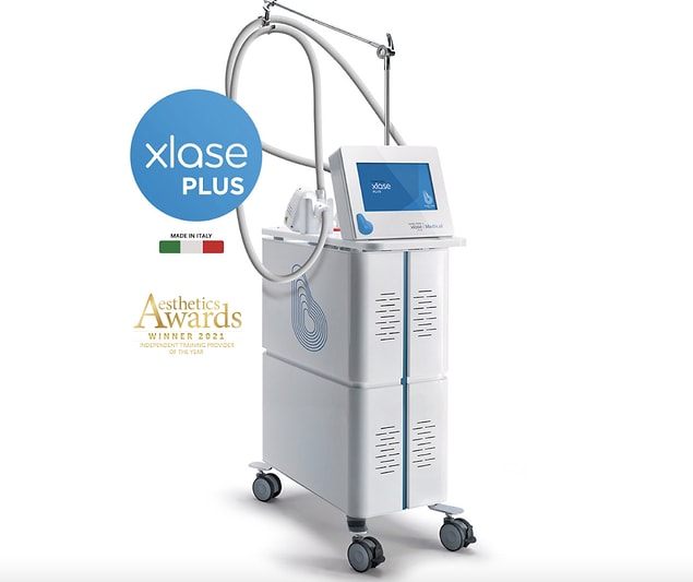 Xlase Plus hastalarınızın talep ettiği tedavi işlemlerinden daha fazlasını uygulamanıza olanak sağlar. Sistemin modüler aplikatörü, etkili ve güvenilir sonuçlar elde etmek için tasarlanmıştır.