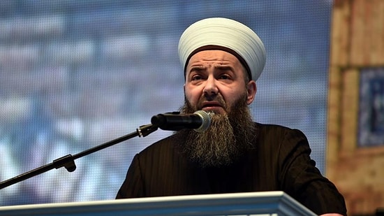 MEB'ten Cübbeli Ahmet'e Tepki: 'Tayyip Erdoğan İmam Hatip Lisesi'ne Davet Ediyoruz'