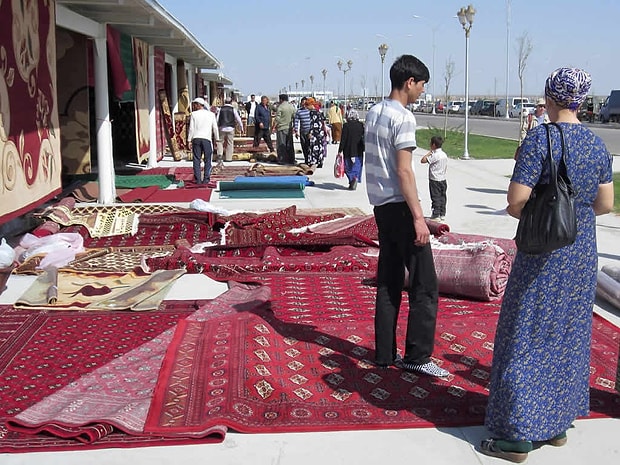 Turistlerin Gozdesi Sattiklari Urunlerle Dunyanin Dort Bir Yanina Nam Salmis Birbirinden Enteresan 15 Pazar