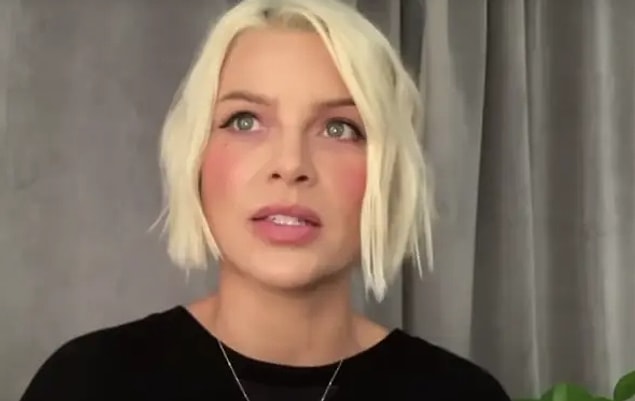 Günlük hayatta Lauren German güzelliği 💛