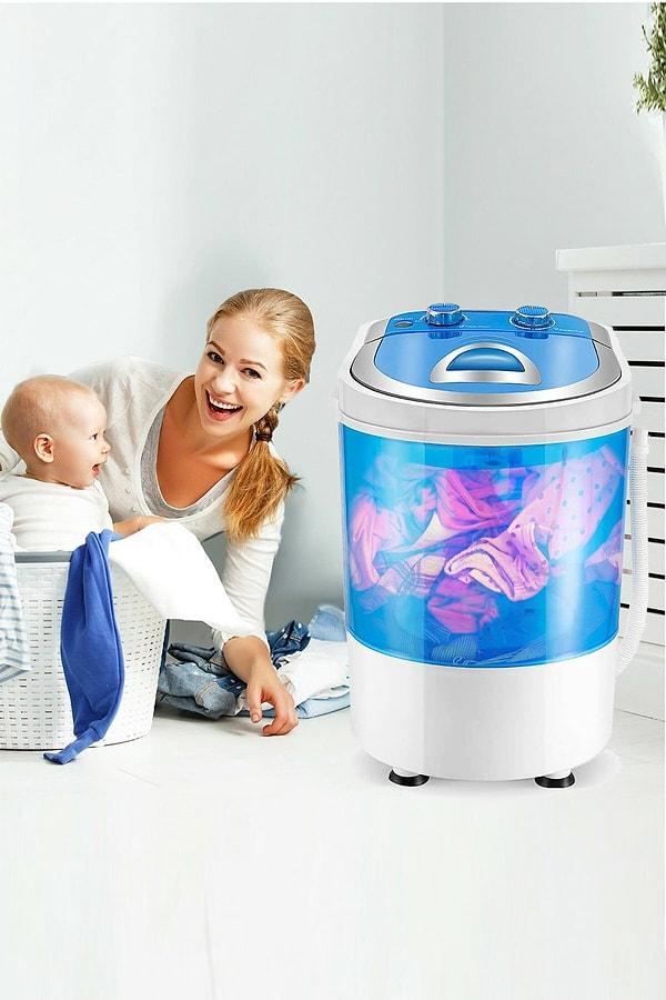 7. Bebek sahipleri ve öğrenci evi mensupları musluğa bağlanıldığı an çalışan bu mini çamaşır makinesine bayılacak!