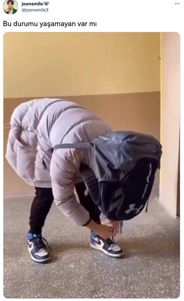 14. 👇😂
