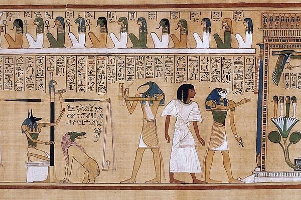 1. Antik Mısırlıların dönemine göre büyük bir medikal bilgisi ve teknolojik uygulamaları vardı.
